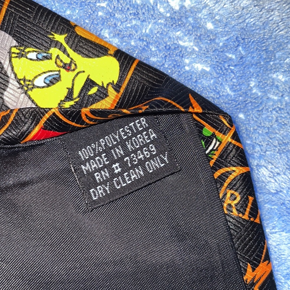 Vintage 1998 Looney Tune characters Men’s Tie. - Picture 5 of 6